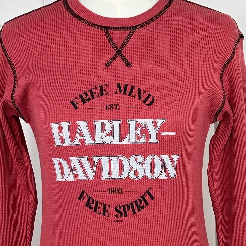Women's Harley Davidson Deadwood SD MEDIUM - Red Long Sleeve Thermal NWOT - Picture 2 of 10